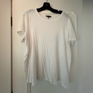 Eileen Fischer T-shirt